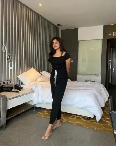 Call Girls Borivali Cash On Delivery